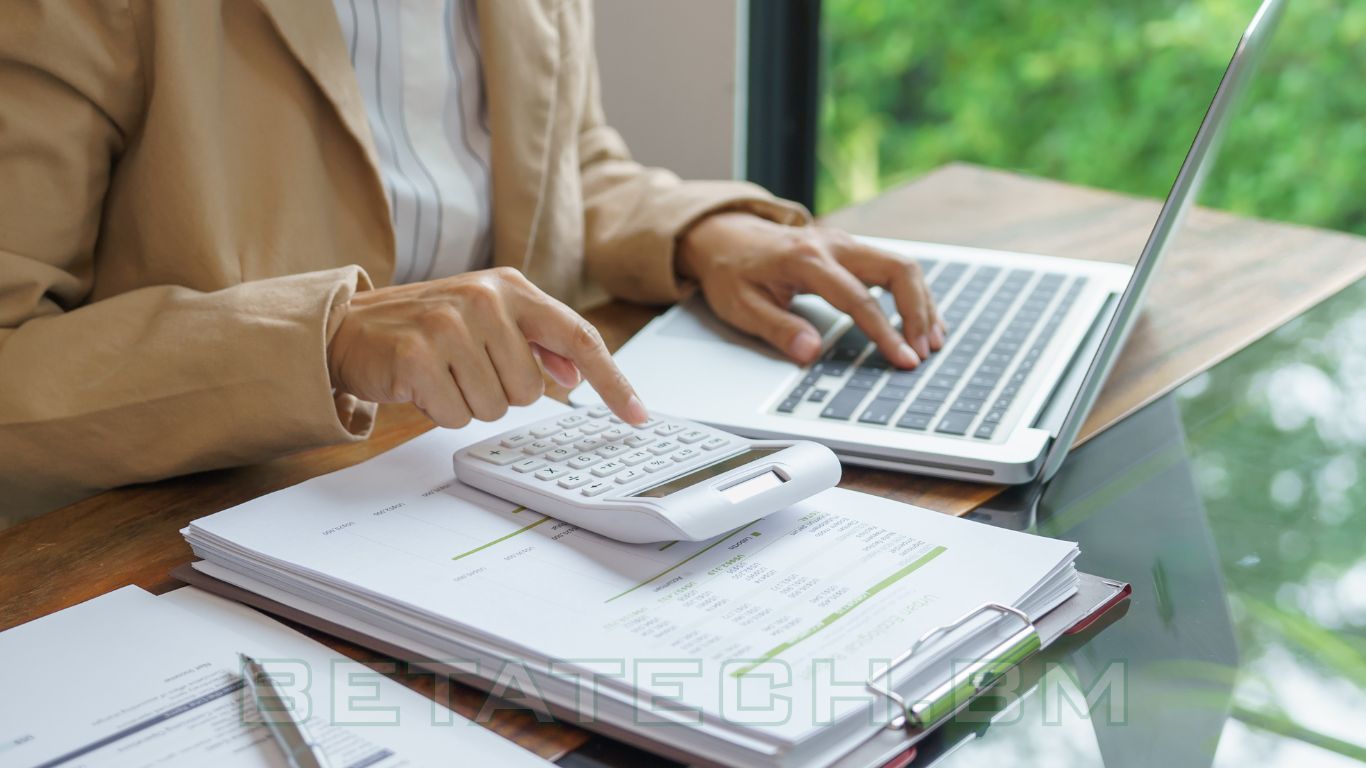 Ongoing operational expenses comparison between cloud and on-premise